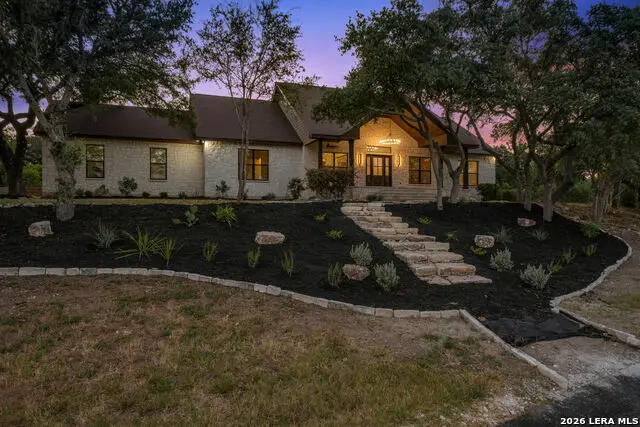 130 Spring Hill Dr, Boerne, TX 78006 - #2