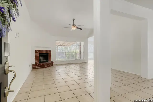 1911 Almond Dr, San Antonio, TX 78247 - #3