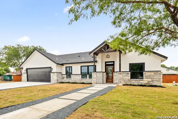 8220 Alton Blvd, Selma, TX 78154