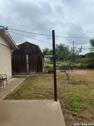 2362 Stanley Dr., Eagle Pass, TX 78852 - #3