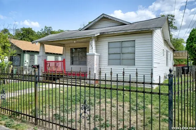 402 Helena St, San Antonio, TX 78204 - #2