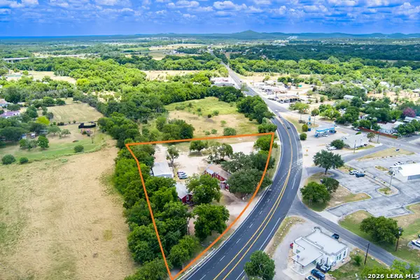 7 Us Highway 87, Comfort, TX 78013