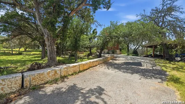 1065 Ridge Oaks Dr, Boerne, TX 78006 - #1