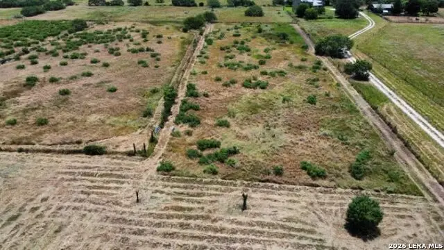 165 County Road 307, Jourdanton, TX 78026 - #3
