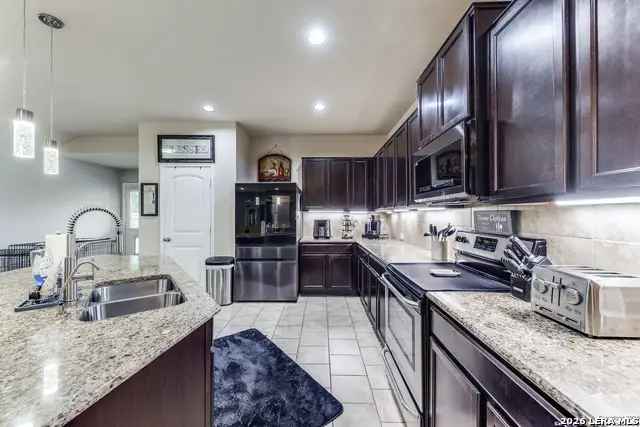 1709 London Blue, San Antonio, TX 78245 - #3