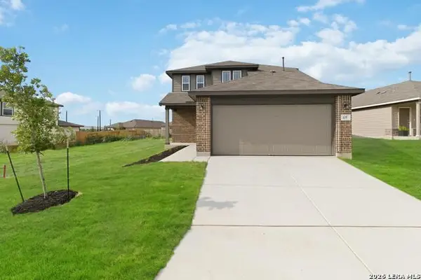 5811 Carrier Rdg, San Antonio, TX 78253
