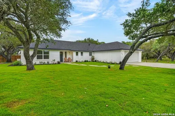 150 Wishert Rd, Rockport, TX 78382