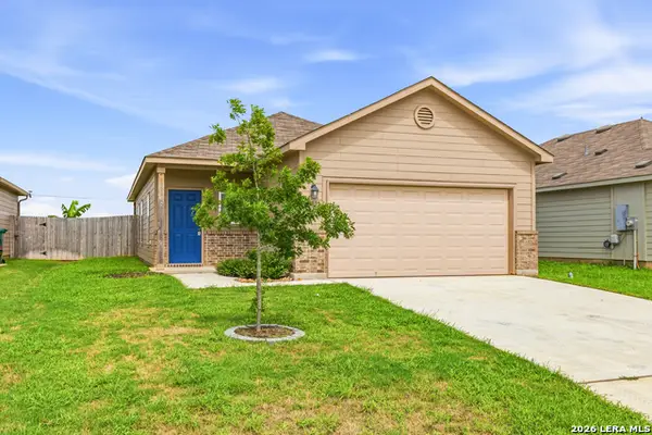 19835 Doc Holiday Dr, Lytle, TX 78052
