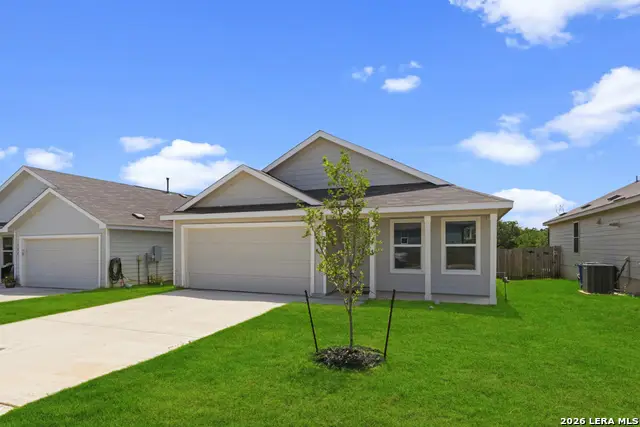 120 Vista Vw, Floresville, TX 78114 - #3