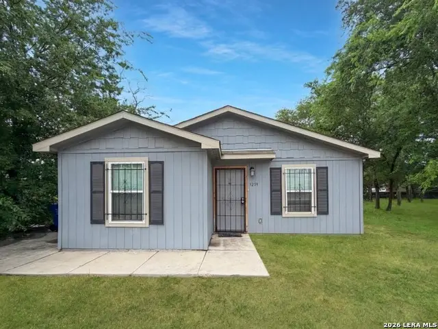 3239 Martin Luther King Dr, San Antonio, TX 78220 - #1