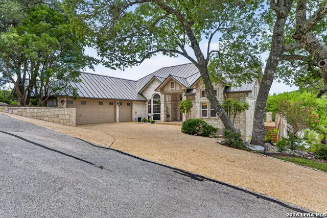 112 Hummingbird Hill Dr, Boerne, TX 78006 - #1