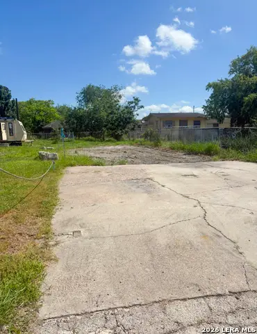 839 Molina St, Robstown, TX 78380 - #3