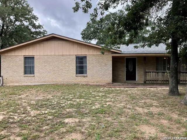 2043 Bentwood, Floresville, TX 78114 - #1