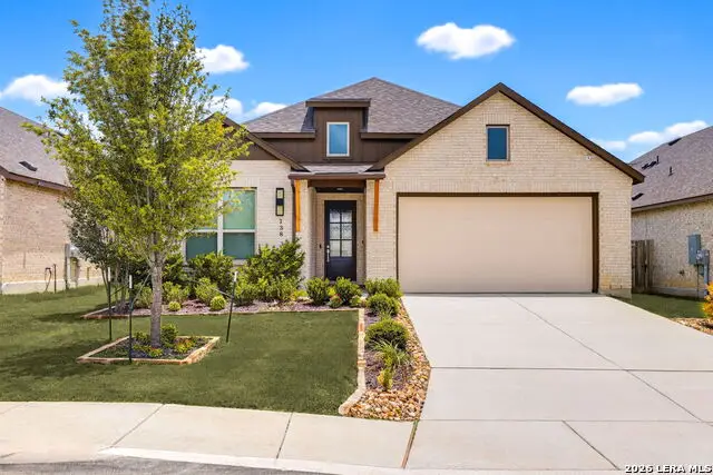 138 Red Oak, Castroville, TX 78009 - #1