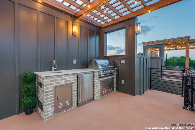 111 Dowdy, San Antonio, TX 78204 - #2