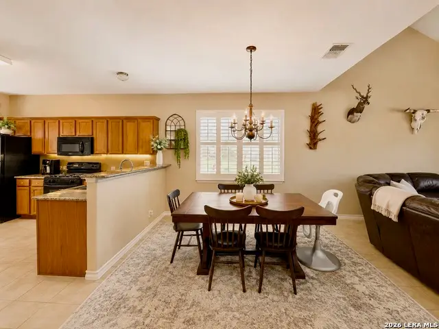 1848 Lost Trail, Pleasanton, TX 78064 - #3