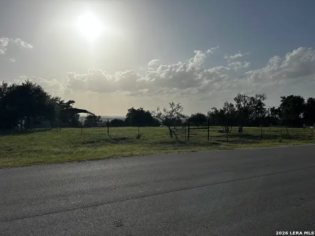 8021 Kenilworth, Spring Branch, TX 78070 - #1
