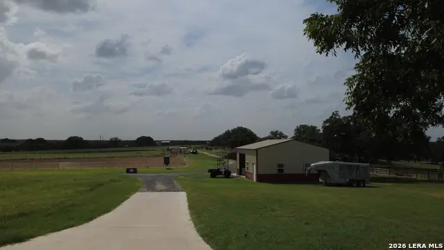 3558 Fm 536, Floresville, TX 78114 - #3