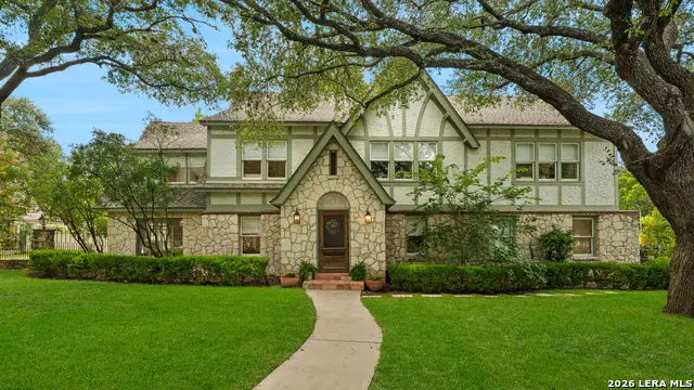 137 Park Dr, Olmos Park, TX 78212 - #1