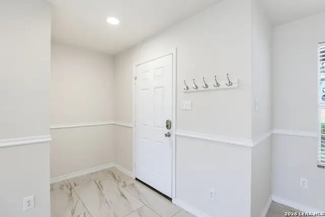 9226 Beech Grv, San Antonio, TX 78245 - #3