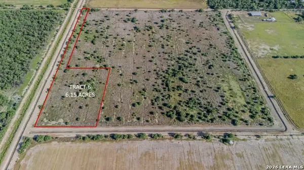 000 Lowe Rd., Quemado, TX 78877