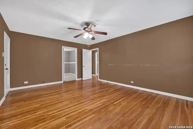 2001 Fresno, San Antonio, TX 78201 - #3