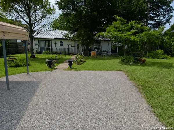 8000 County Road 404, SPICEWOOD, TX 78669