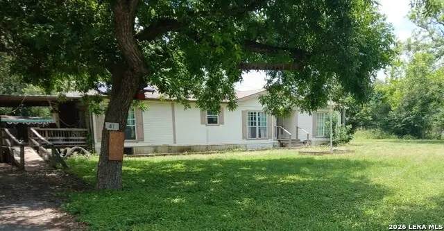 41 Pecan Shadows Dr, Leakey, TX 78873 - #1