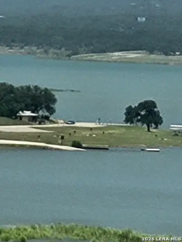 318 Gallagher Dr, Canyon Lake, TX 78133 - #2
