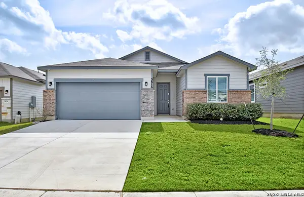 3816 Donald Dr, Seguin, TX 78155