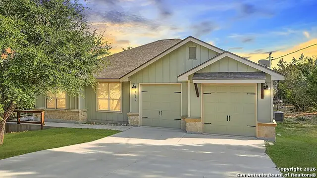 1039 Primrose Path, Canyon Lake, TX 78133 - #1