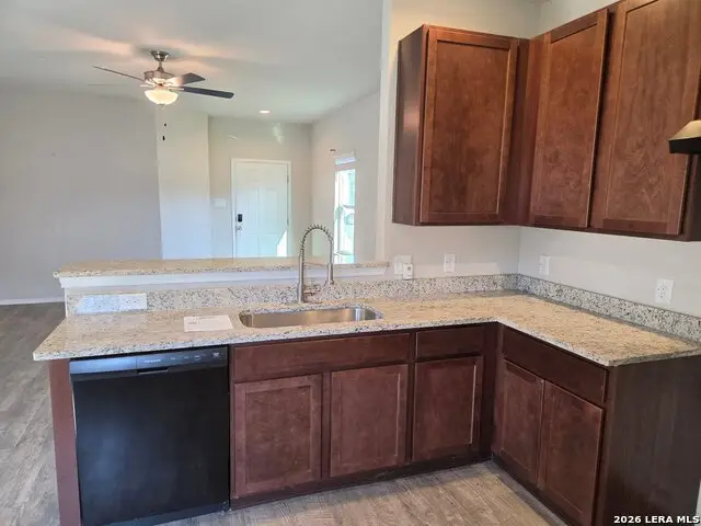 10406 Buescher, San Antonio, TX 78223 - #2