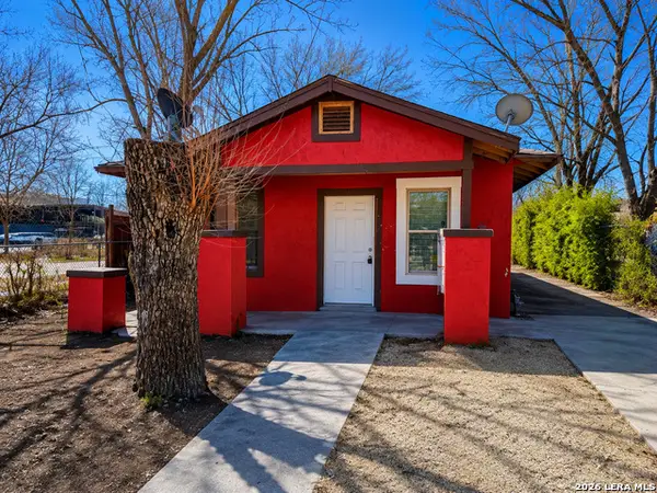 2106 El Paso St, San Antonio, TX 78207