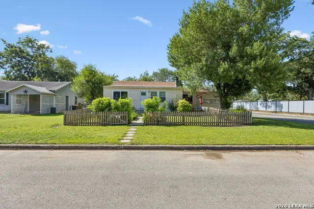 600 Winburn Ave, Schertz, TX 78154 - #2