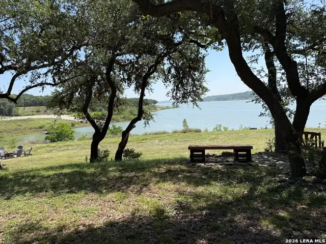 265 Oak Hideaway Dr, Canyon Lake, TX 78133 - #1