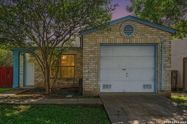 2602 Buffalo Pass Dr, San Antonio, TX 78245