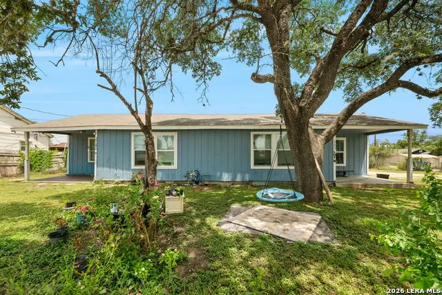 305 Gillette Blvd, San Antonio, TX 78221 - #2