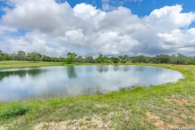 24 Sir David Ln, Poteet, TX 78065 - #3
