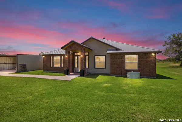 12778 Fm 1346, St Hedwig, TX 78152