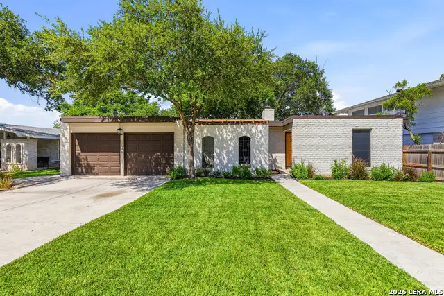 10806 Lands Run St, San Antonio, TX 78230 - #1