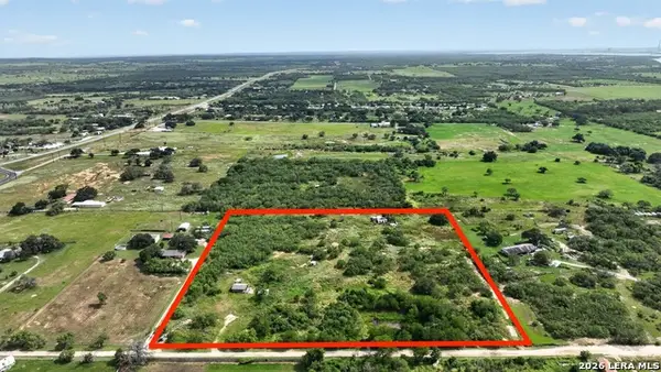 6032 Mount Olive Rd, Adkins, TX 78101