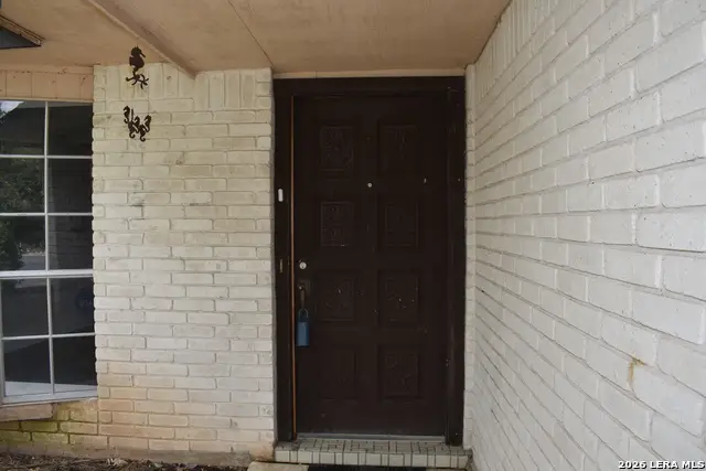 6142 Lyngrove St, San Antonio, TX 78249 - #2