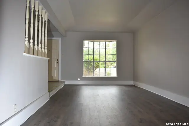 6142 Lyngrove St, San Antonio, TX 78249 - #3