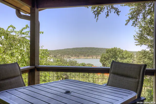 1422 Oakridge Ln, Canyon Lake, TX 78133 - #1