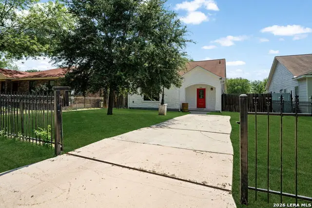 222 Tesla Dr, San Antonio, TX 78228 - #3