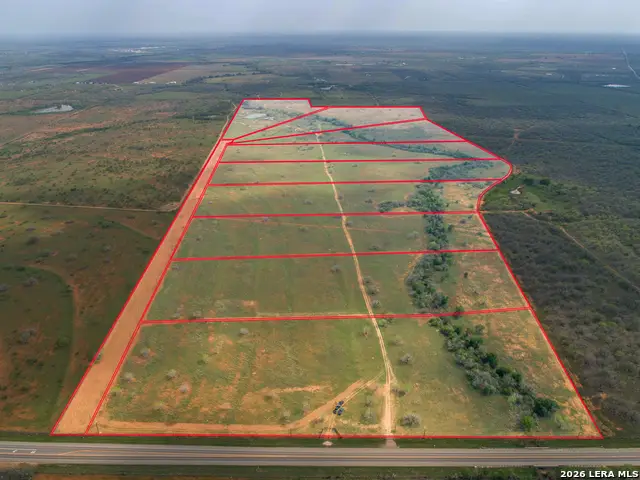 560 Pr Goose Creek, Jourdanton, TX 78026 - #2