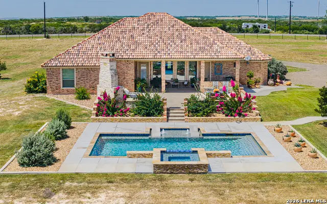 4881 Fm 798, Kenedy, TX 78119 - #1
