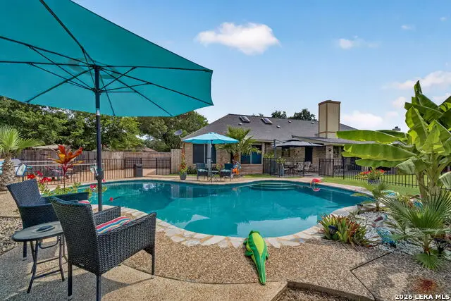 104 Sunnyland, Castroville, TX 78009 - #1