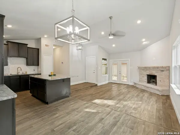 13430 Pebble Holw, San Antonio, TX 78217