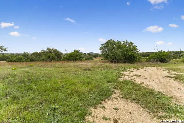 997 Gw Edwards Lane, Pipe Creek, TX 78063 - #2